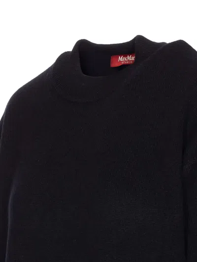 Max Mara Crew-neck Side-split Sweater In Black