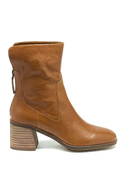 Kelsi Dagger Brooklyn Island Heeled Boots In Brown
