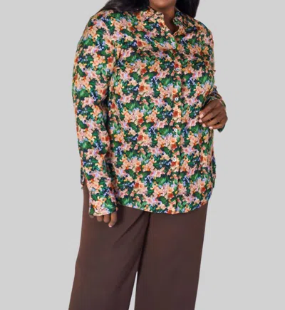 Vince Wild Primrose Slim Fitted Blouse - Plus In Floral In Multi