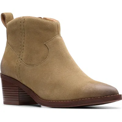 Clarks Morzine Sky Suede Bootie In Neutral