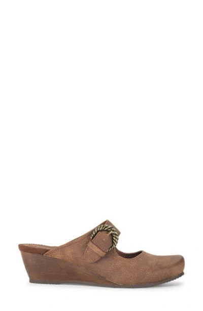 Baretraps Luna Womens Round Closed Toe Mules In Brown