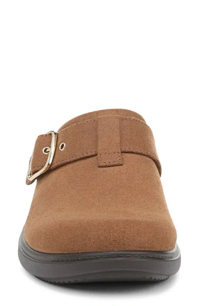 Lifestride Women's Balance Washable Round Toe Clogs In Brown