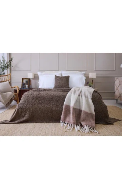 Pom Pom At Home Murphy Throw In Brown