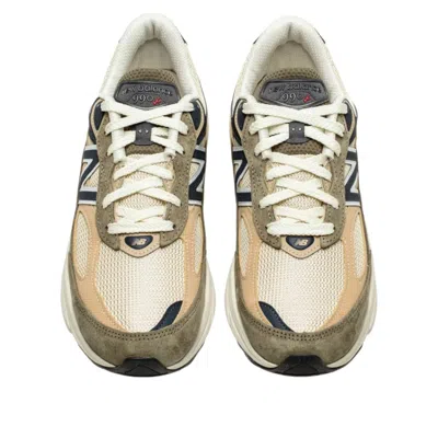 New Balance 990 Sneakers In Neutral
