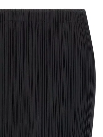 Issey Miyake Midi Skirt Featuring Pleated Design In Black