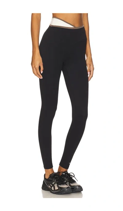 P.e Nation Status Full Length Legging In Black