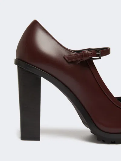 Max Mara Mary Janes In Leather In Burgundy
