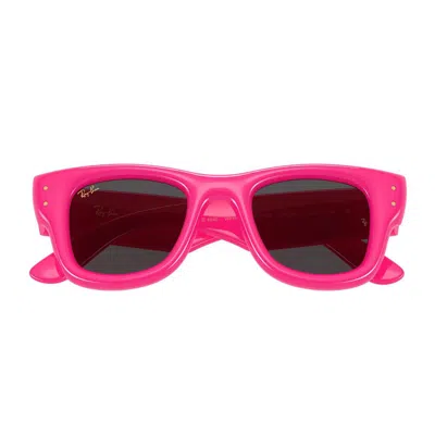 Ray Ban Unisex Wayfarer Puffer Square Sunglasses, Rb4940 In Pink