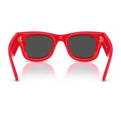 Ray Ban Unisex Wayfarer Puffer Square Sunglasses, Rb4940 In Red