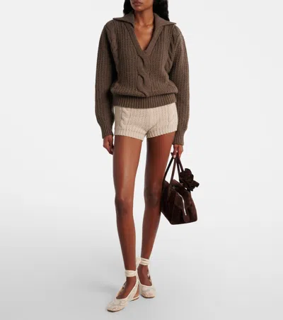 Magda Butrym Shorts Aus Kaschmir Mit Zopfstrickmuster In Neutral