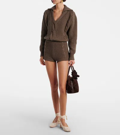 Magda Butrym Shorts Aus Kaschmir Mit Zopfstrickmuster In Brown