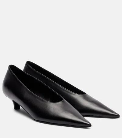Totême Sharp Leather Kitten-heel Pumps In Black