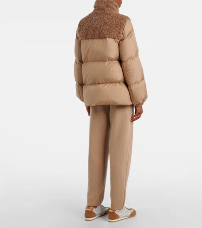 Moncler Daunenjacke Esnaie Mit Teddyfleece In Brown