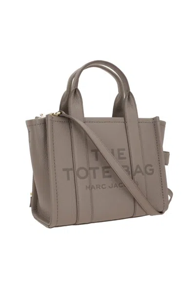 Marc Jacobs Structured Small Tote With Adjustable Strap And Embossed Logo In Gray