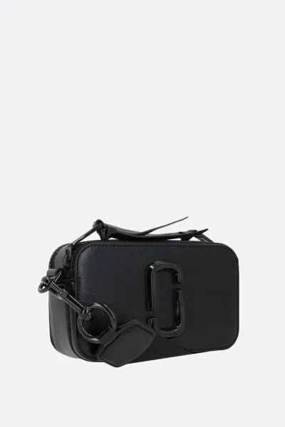 Marc Jacobs Snapshot Leather Wallet In Black