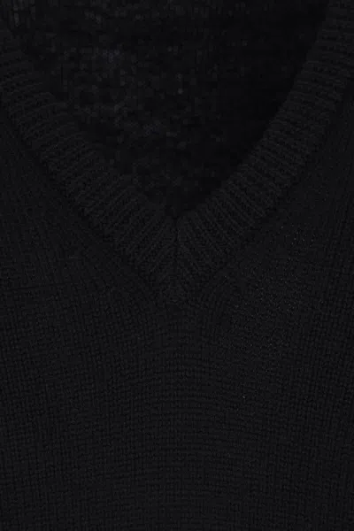 Dolce & Gabbana V-neck Embroidered Sweater In Black