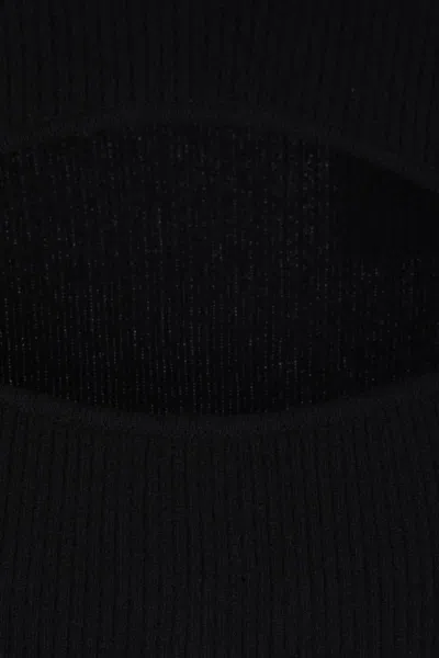Allude Ribbed Turtleneck Sweater In Black