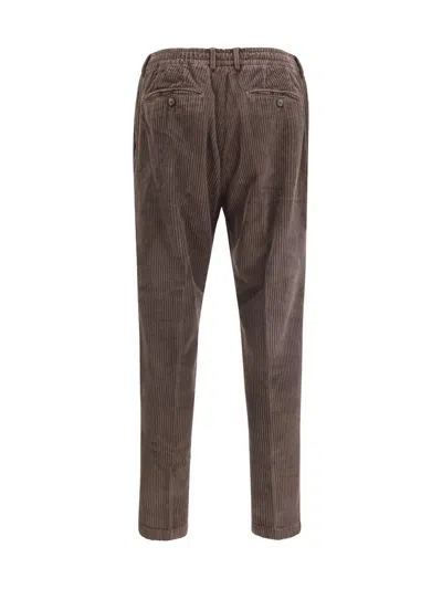Cruna Mitte Corduroy Trousers In Brown