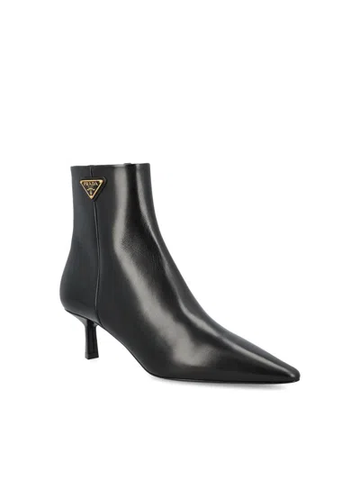 Prada Stylish Ankle Boots Kitten Heel In Black