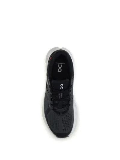 On Running Cloudrunner 2 In Black