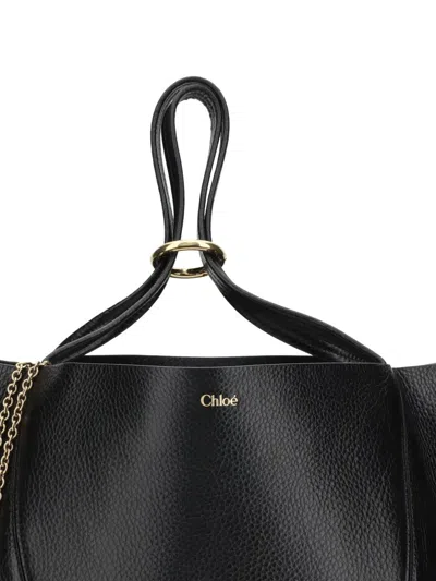 Chloé Large Leather Shopping Bag With Metal Charm In Black