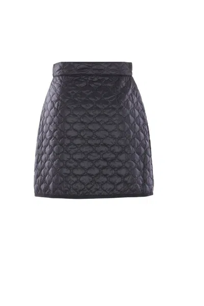 Moncler Padded Mini Skirt With Quilted Pattern. In Gray