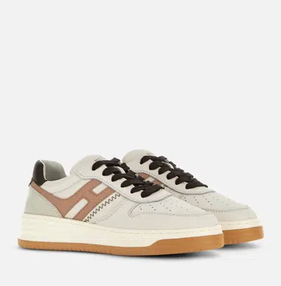 Hogan Sneakers With Perforated Toe Box And Contrasting Accents In Neutral
