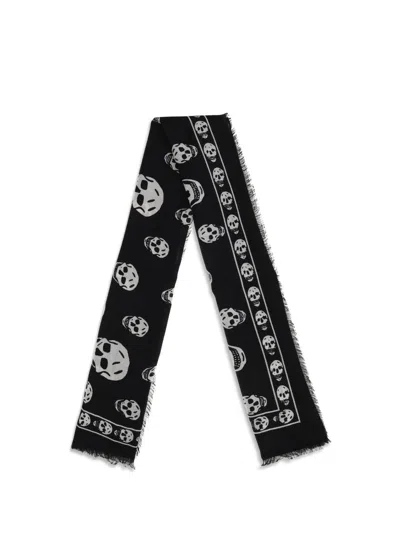 Alexander Mcqueen Women Ca Skull 104x120 In Black