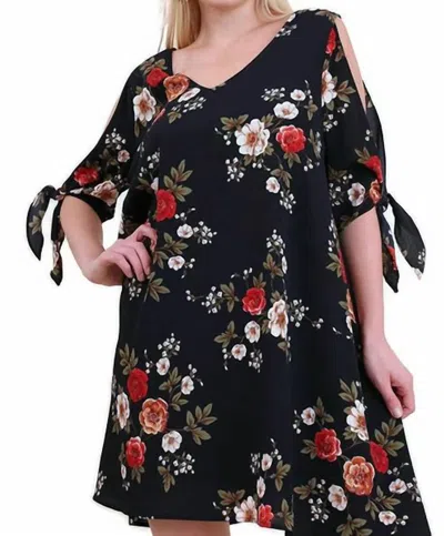 Umgee Floral Print Cut Out Dress - Plus In Navy Mix In Black