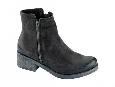 Naot Women's Wander Booties In Oily Midnight In Black