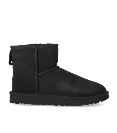 Ugg Womens Classic Mini Ii Boots In Black