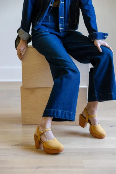 Fortress Willow Mary Jane Platform Clog In Yellow