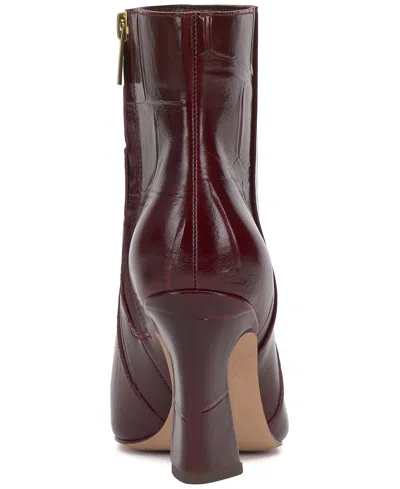 Vince Camuto Bayla Ankle Boots In Burgundy