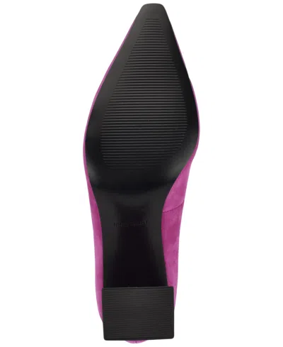Nine West Monda Pump In Pink
