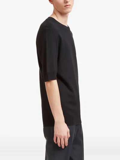 Aiezen Half-length-sleeve Crew-neck T-shirt In Black