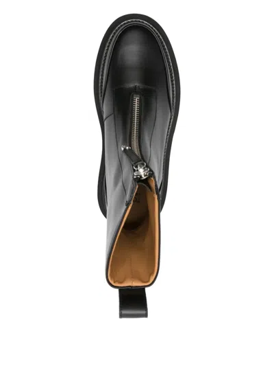 正面拉链缀饰靴