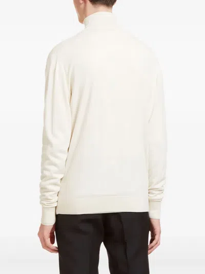 Aiezen Turtleneck Knitted Sweater In White