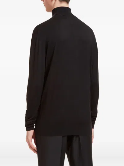 Aiezen Turtleneck Knitted Sweater In Black