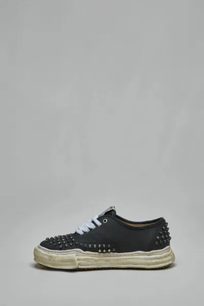 Miharayasuhiro Baker Og Sole Studded Canvas Low-top Sneaker In Black