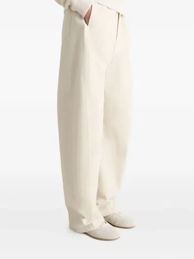 Lemaire Soft Runner In Neutral