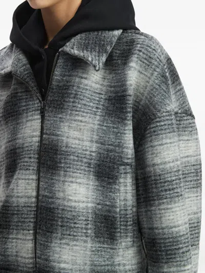 Izzue Check-pattern Jacket In Black