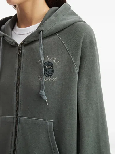 刺绣拉链连帽衫