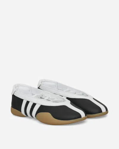 Adidas Originals Sneakers With Contrast Stripes And Rubber Sole In Multi