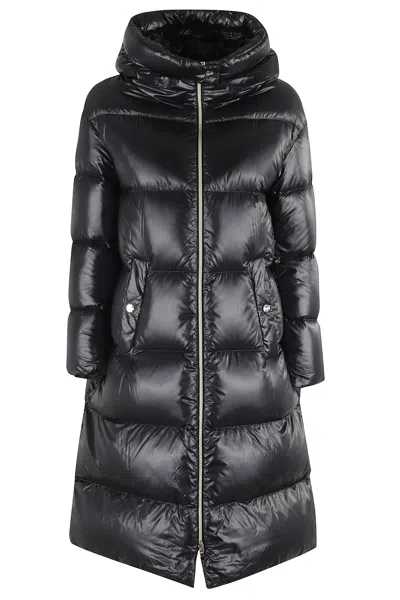Herno Glossy Long Puffer Jacket With High Collar And Oversized Fit In Black