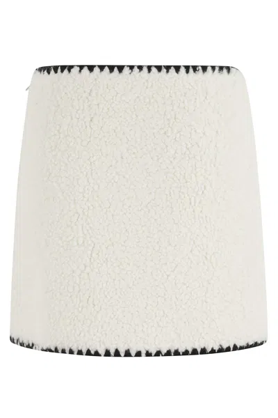 Ermanno Firenze Textured Mini Skirt In Teddy Fabric In White