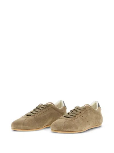 Common Projects Round-toe Low-top Casual Shoes In Brown