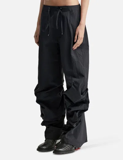 Nache Pintuck Nylon Pants In Black