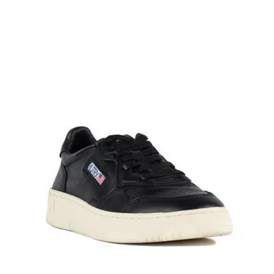 Autry Super Soft Black Nappa Medalist Low Sneakers In Black
