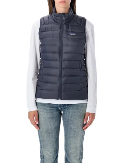 Patagonia Down Sweater Recycled Down Vest In Blue