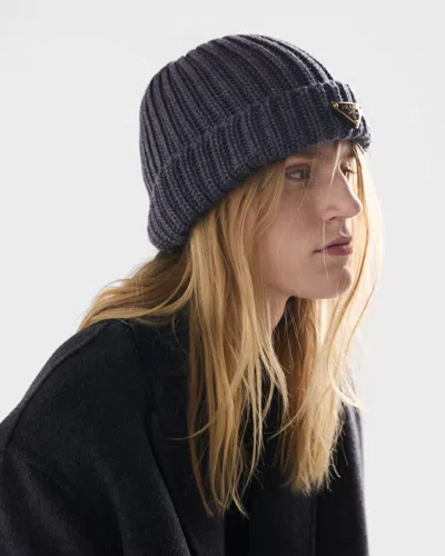 Prada Womens Grey Logo-embellished Knitted Wool Beanie In Gray